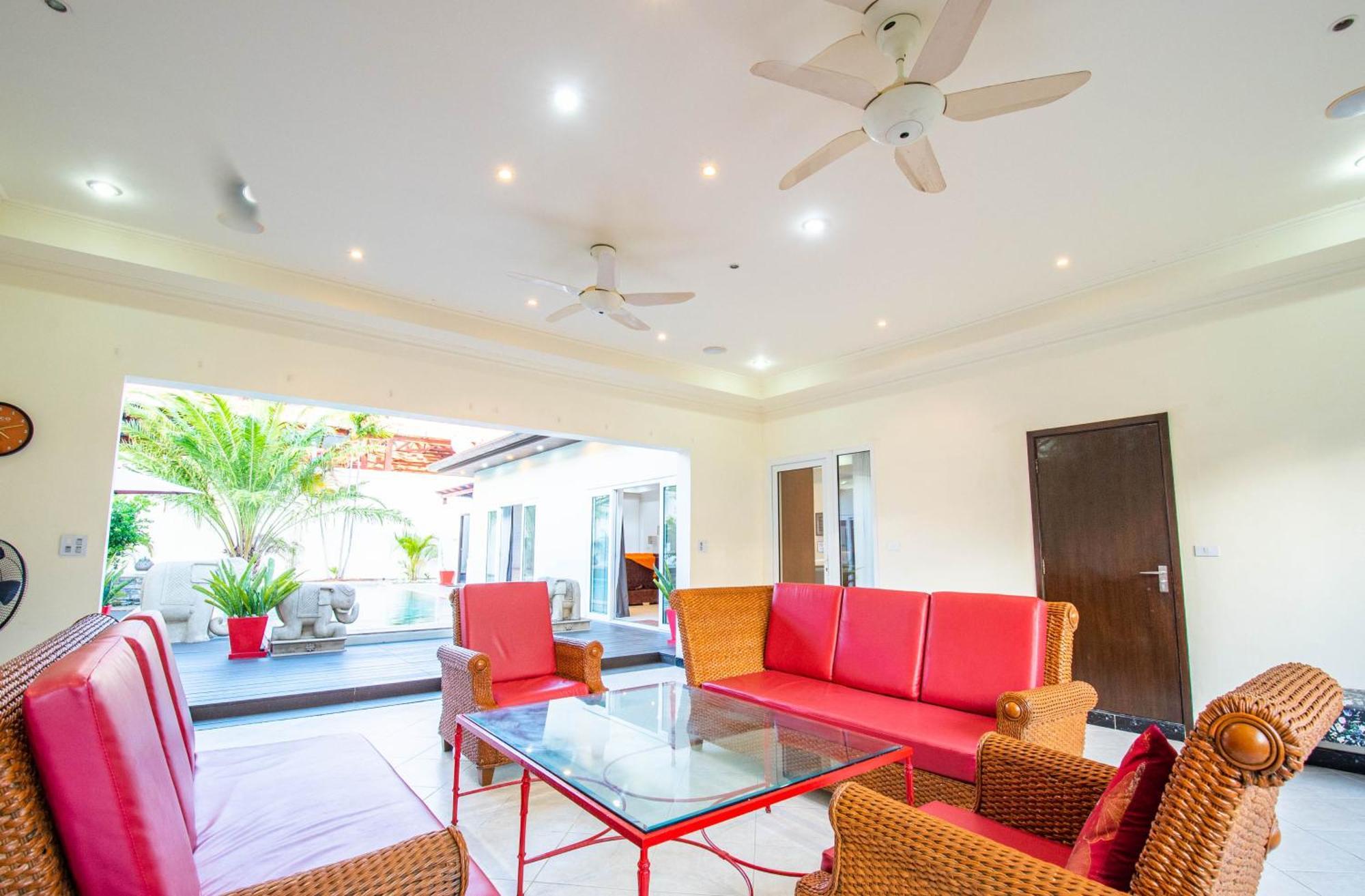 Seaside 2 Pools,beach@50m Villa *